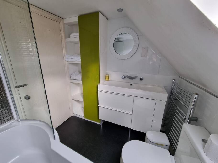 Beautiful Apartment In The Heart Of Rochester Рочестер Екстер'єр фото