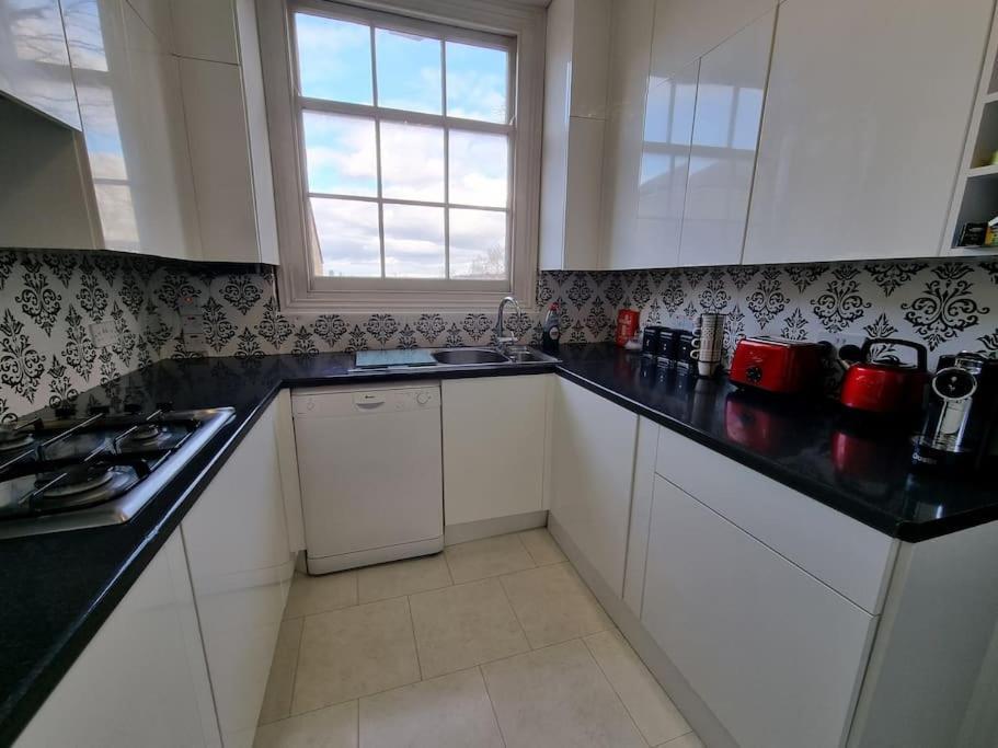 Beautiful Apartment In The Heart Of Rochester Рочестер Екстер'єр фото